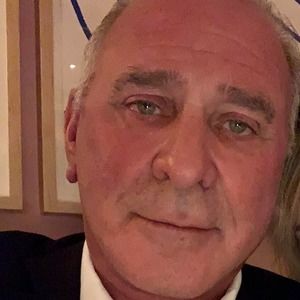 Meet your Posher, Moe